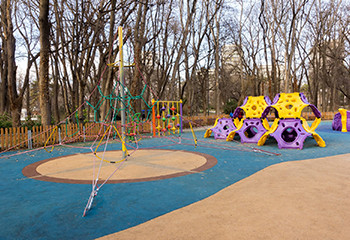 Более 500 м&sup2;